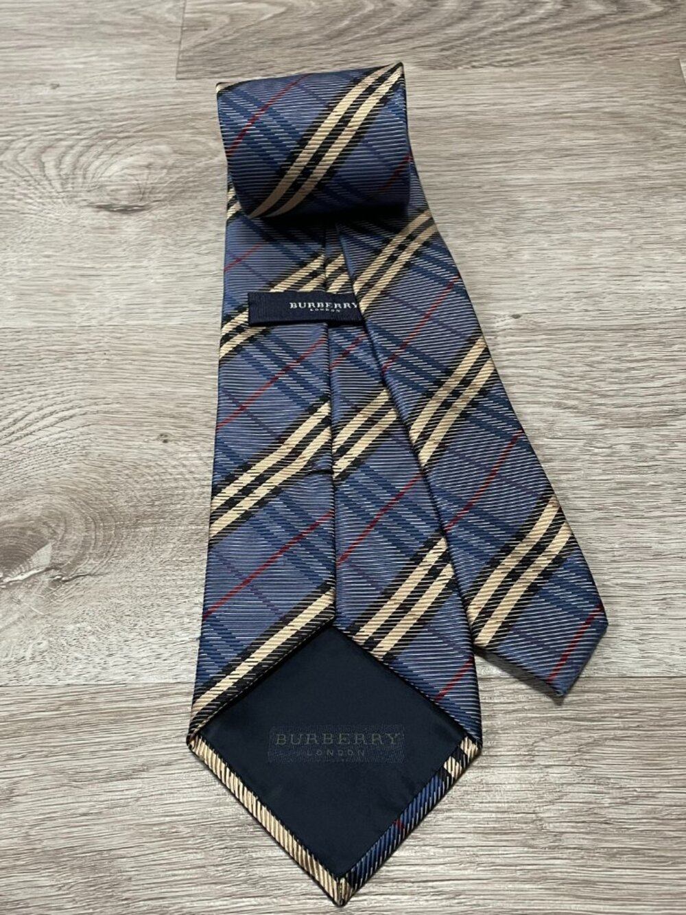 Burberry Blue Motif Silk Tie - Picture 7 of 9